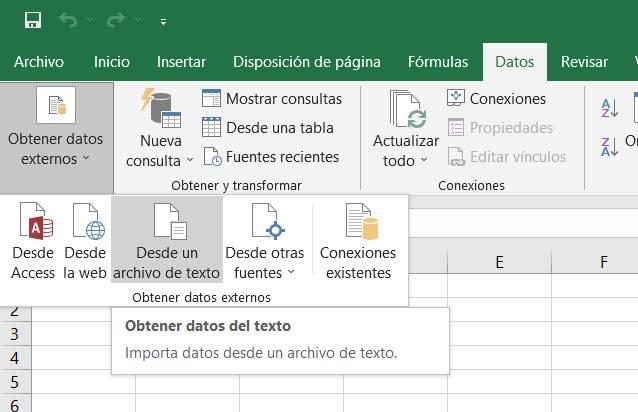 Opciones excel Datos, Obtener datos externos, Desde un archivo de texto.